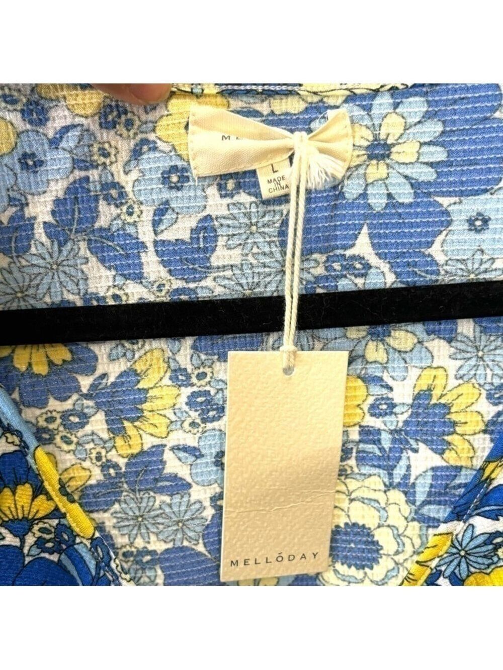 NWT Melloday Blue Yellow Floral Ruffle Top - Size Large - Picture 5 of 7